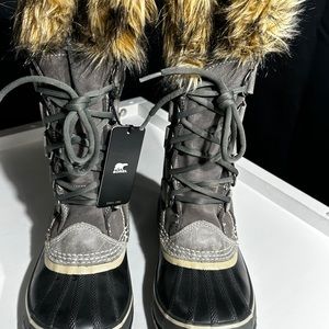Women’s Sorel Joan of Arctic Waterproof Snow Boots Brand New in box with tags.